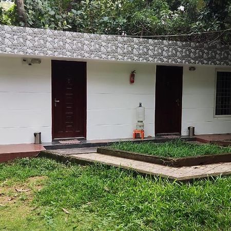 Sri Sai Farm House ปอนดิเชอรี ภายนอก รูปภาพ
